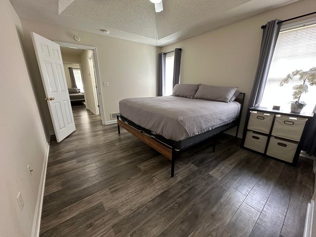 803 AMES DR, Columbia, MO 65201