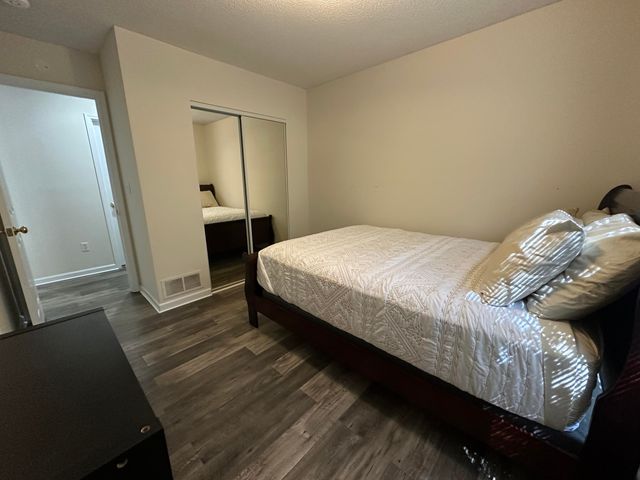 803 AMES DR, Columbia, MO 65201