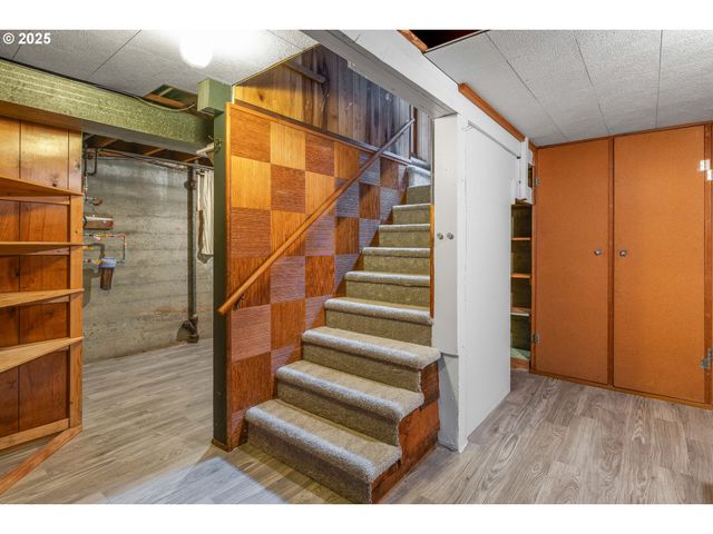 11529 Ne FARGO St, Portland, OR 97220