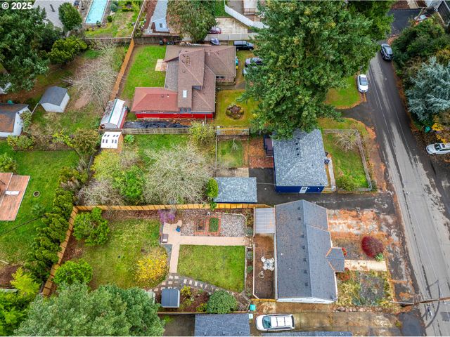 11529 Ne FARGO St, Portland, OR 97220