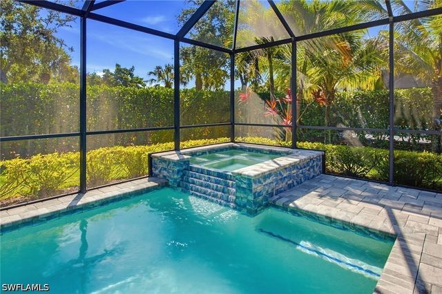 9630 Campanile CIR, Naples, FL 34114