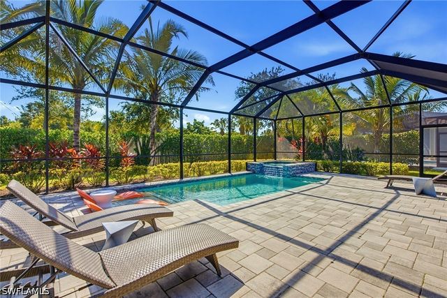 9630 Campanile CIR, Naples, FL 34114