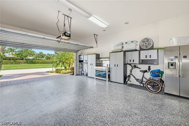 9630 Campanile CIR, Naples, FL 34114