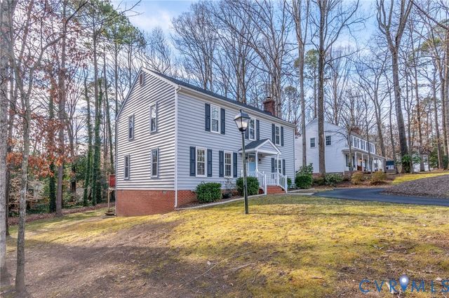 10219 Windbluff Dr, Henrico, VA 23238