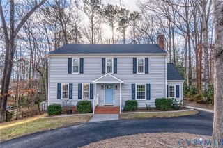 10219 Windbluff Dr, Henrico, VA 23238