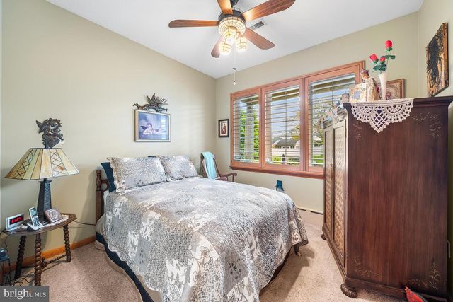 1416 HARRY ST, Conshohocken, PA 19428