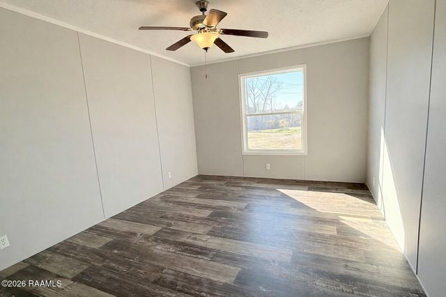 1084 Huval Street, Breaux Bridge, LA 70517