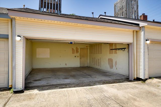 3318 Foster LN, Austin, TX 78757