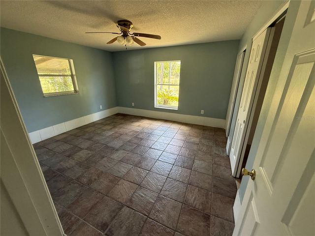 15816 MULLINS BOULEVARD, Umatilla, FL 32784