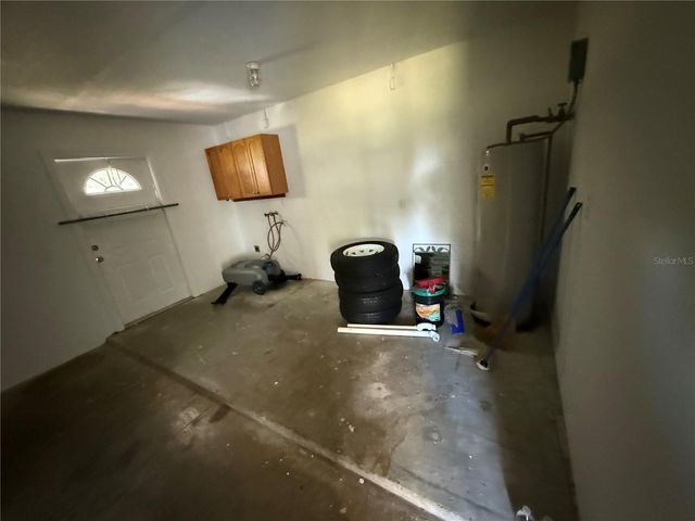 15816 MULLINS BOULEVARD, Umatilla, FL 32784