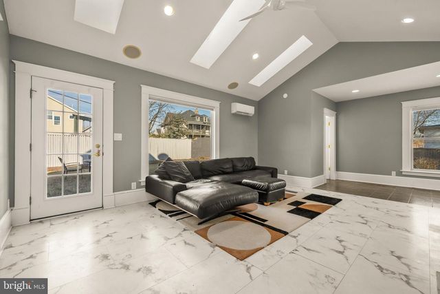 1308 LAWRENCE ST NE, Washington, DC 20017