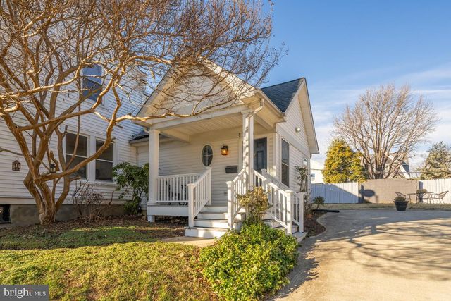 1308 LAWRENCE ST NE, Washington, DC 20017