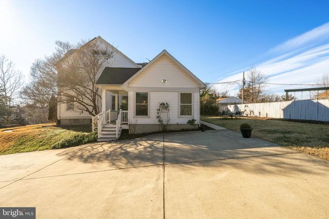 1308 LAWRENCE ST NE, Washington, DC 20017