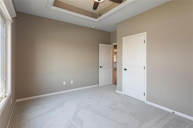 8895 N Monroe Avenue, Kansas City, MO 64156