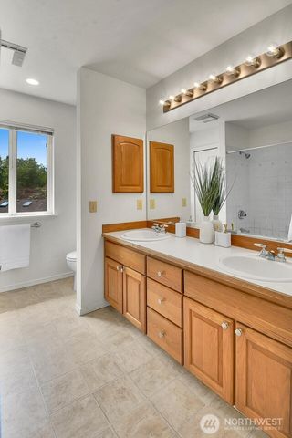 7619 NE 125th Street, Kirkland, WA 98034