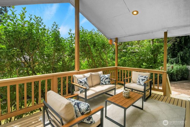 7619 NE 125th Street, Kirkland, WA 98034