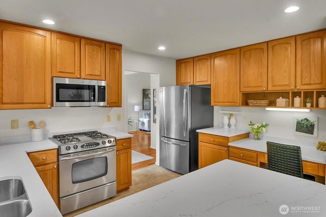 7619 NE 125th Street, Kirkland, WA 98034