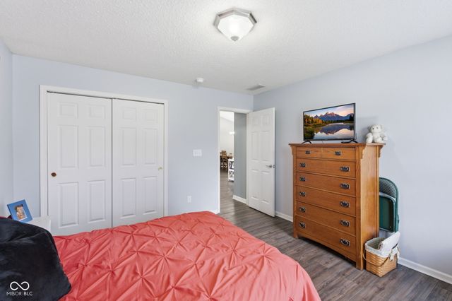 5405 Allero Drive, Indianapolis, IN 46237