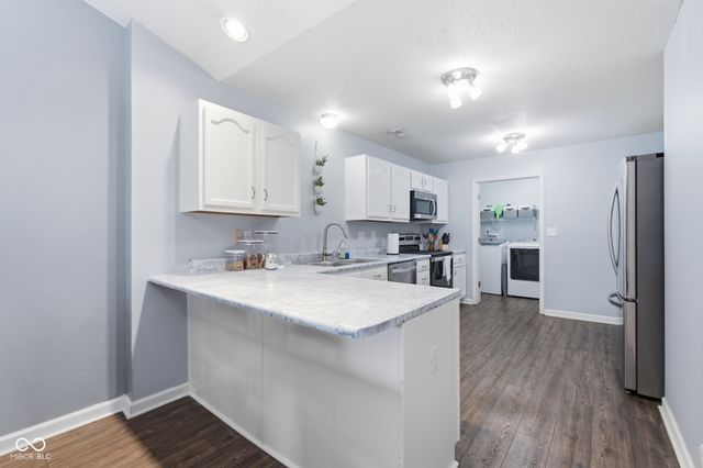 5405 Allero Drive, Indianapolis, IN 46237