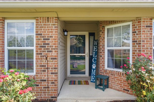 5405 Allero Drive, Indianapolis, IN 46237