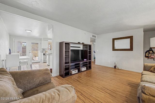 3998 S Evergreen Avenue, Tucson, AZ 85730