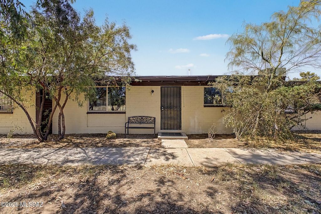 3998 S Evergreen Avenue, Tucson, AZ 85730