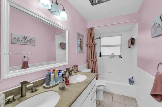 11804 SW 54th Street, Cooper City, FL 33330