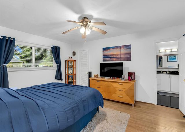 11804 SW 54th Street, Cooper City, FL 33330