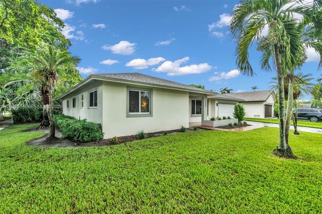 11804 SW 54th Street, Cooper City, FL 33330