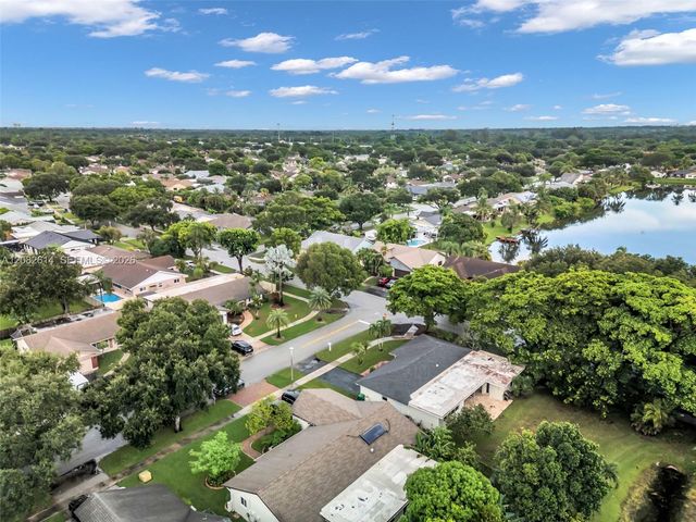 11804 SW 54th Street, Cooper City, FL 33330