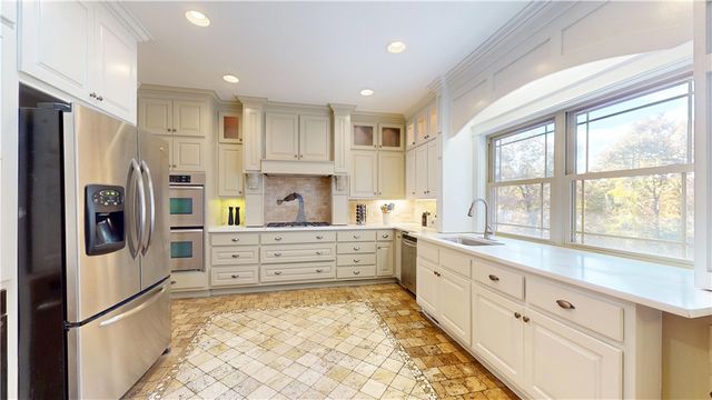 13780 Crazy Horse Drive, Rogers, AR 72758