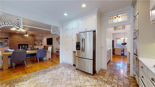 13780 Crazy Horse Drive, Rogers, AR 72758