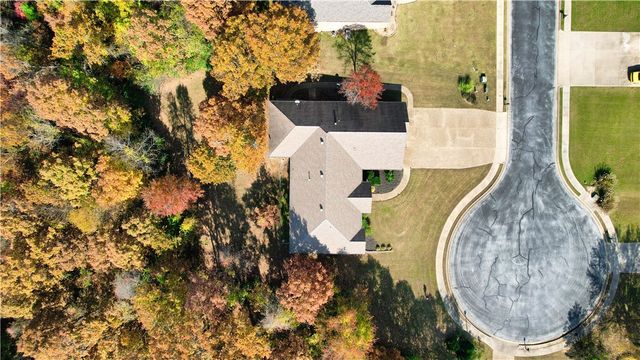 13780 Crazy Horse Drive, Rogers, AR 72758