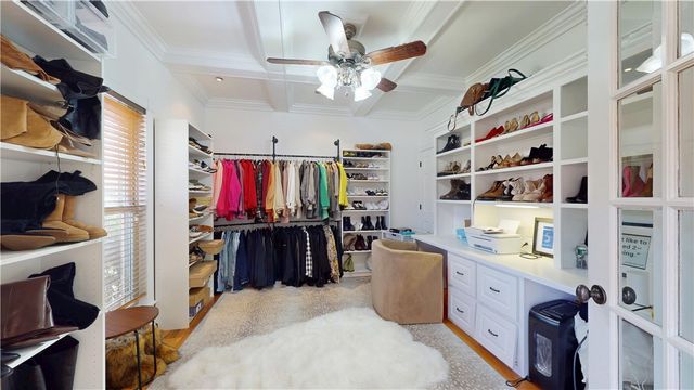 13780 Crazy Horse Drive, Rogers, AR 72758