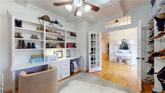 13780 Crazy Horse Drive, Rogers, AR 72758