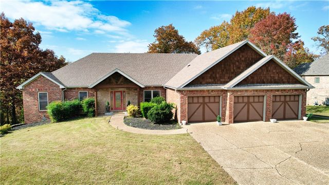 13780 Crazy Horse Drive, Rogers, AR 72758