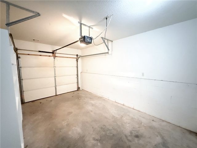 13780 Crazy Horse Drive, Rogers, AR 72758