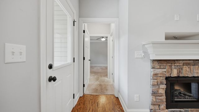 6911 Village Lake Circle, East Ridge, TN 37412