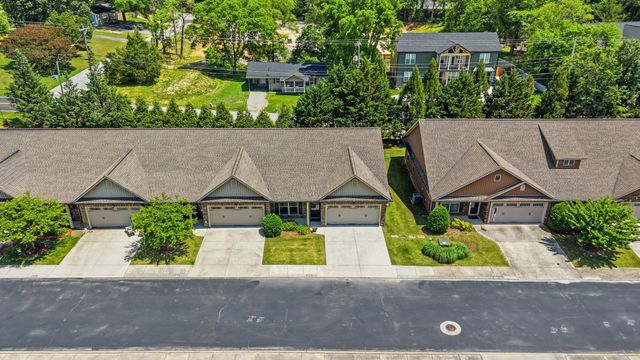 6911 Village Lake Circle, East Ridge, TN 37412