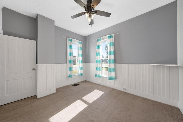 69 Mt Vernon Avenue, Fredericktown, OH 43019