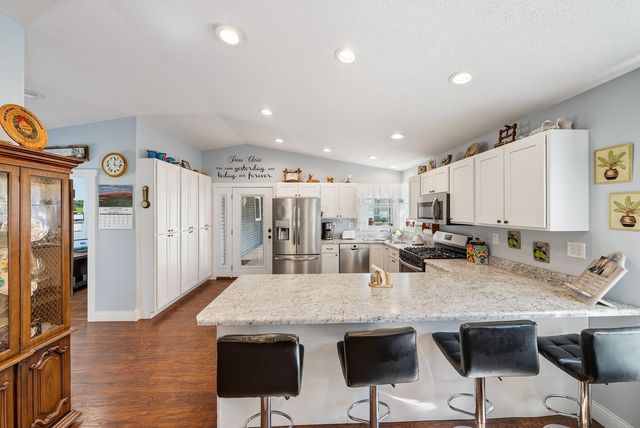 69 Mt Vernon Avenue, Fredericktown, OH 43019