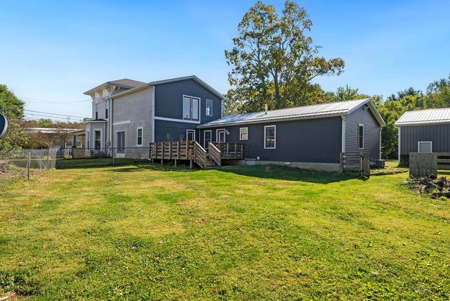 69 Mt Vernon Avenue, Fredericktown, OH 43019