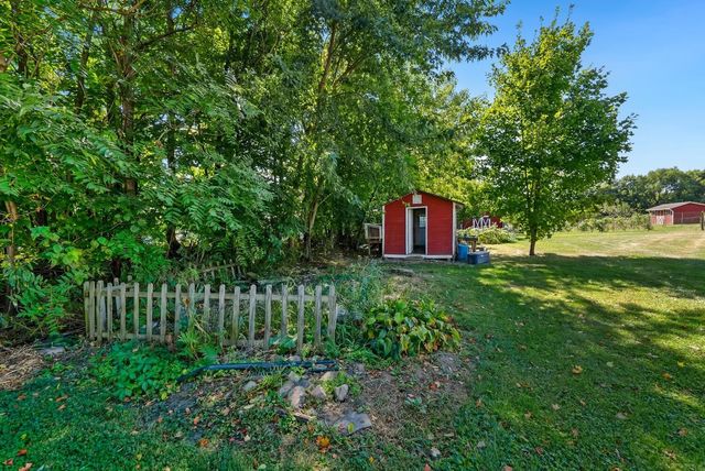 69 Mt Vernon Avenue, Fredericktown, OH 43019