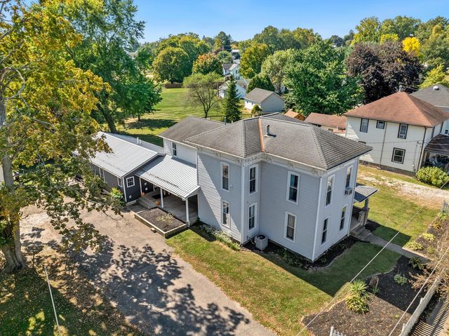 69 Mt Vernon Avenue, Fredericktown, OH 43019