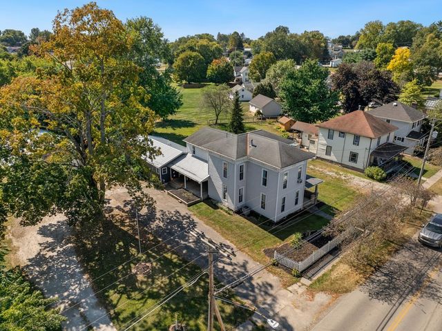69 Mt Vernon Avenue, Fredericktown, OH 43019