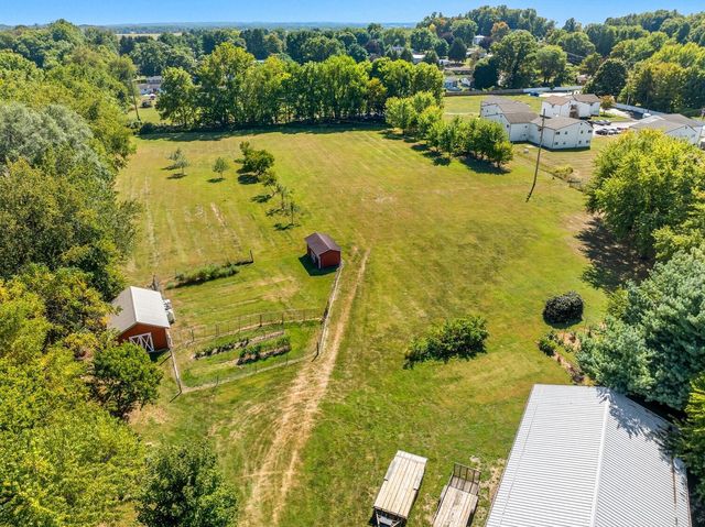 69 Mt Vernon Avenue, Fredericktown, OH 43019