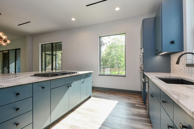 11007 Olde Mint House Lane, Tomball, TX 77375