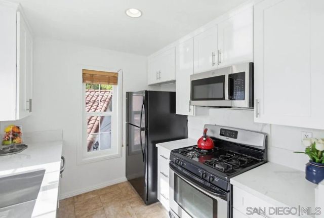 13317 Caminito Ciera 152, San Diego, CA 92129