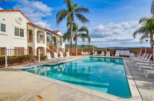 13317 Caminito Ciera 152, San Diego, CA 92129