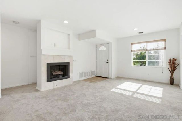 13317 Caminito Ciera 152, San Diego, CA 92129